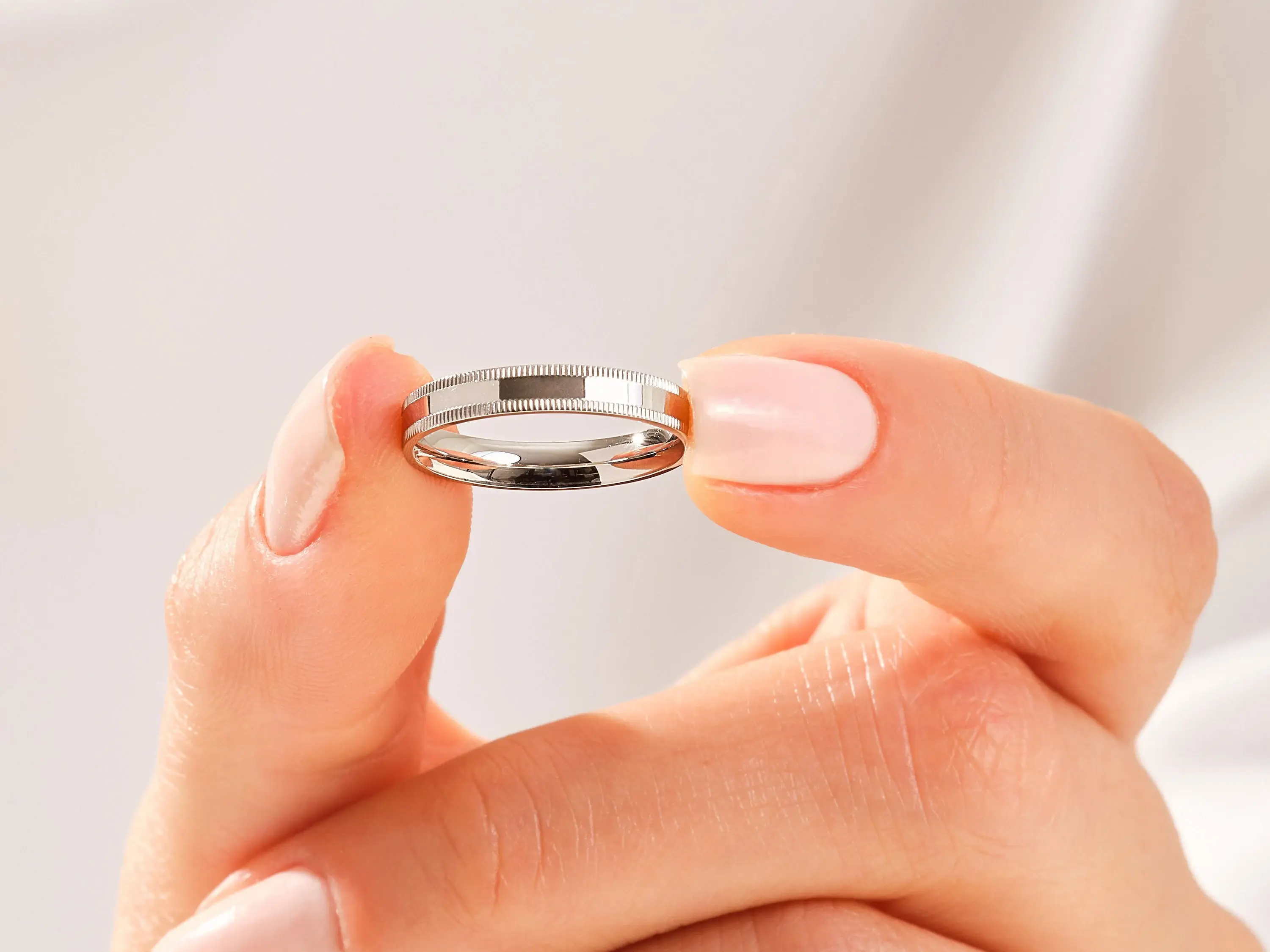 Vàng trắng là gì?