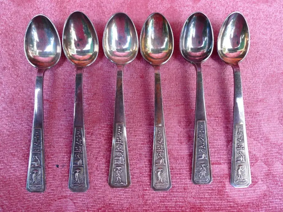 Muỗng bạc cổ Việt Nam