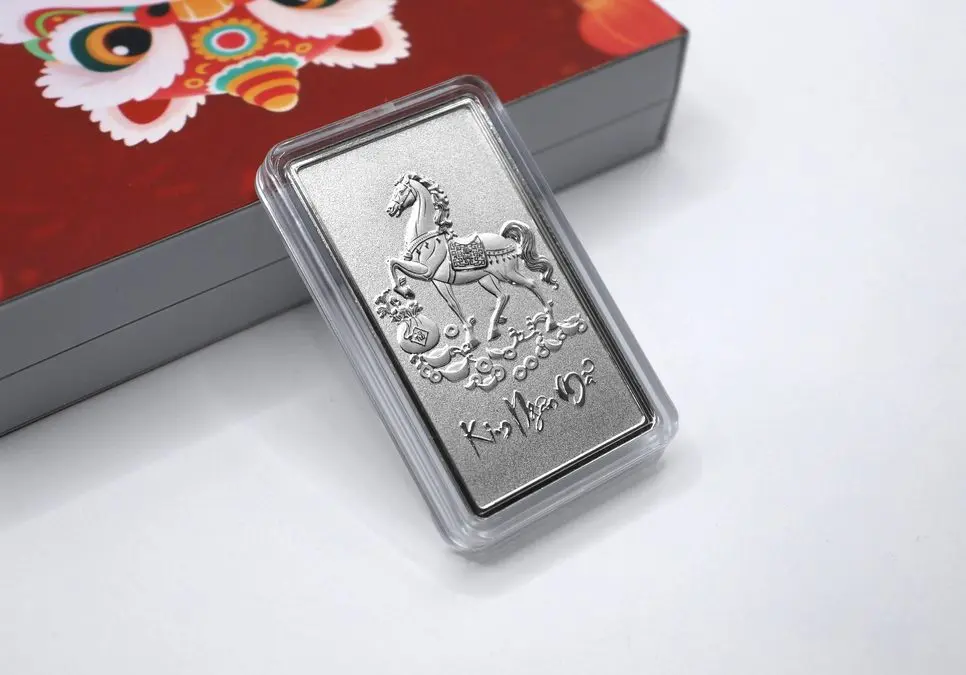 bac-mieng-tich-tru-kim-ngan-ma-ancarat-dan-dat-thi-truong