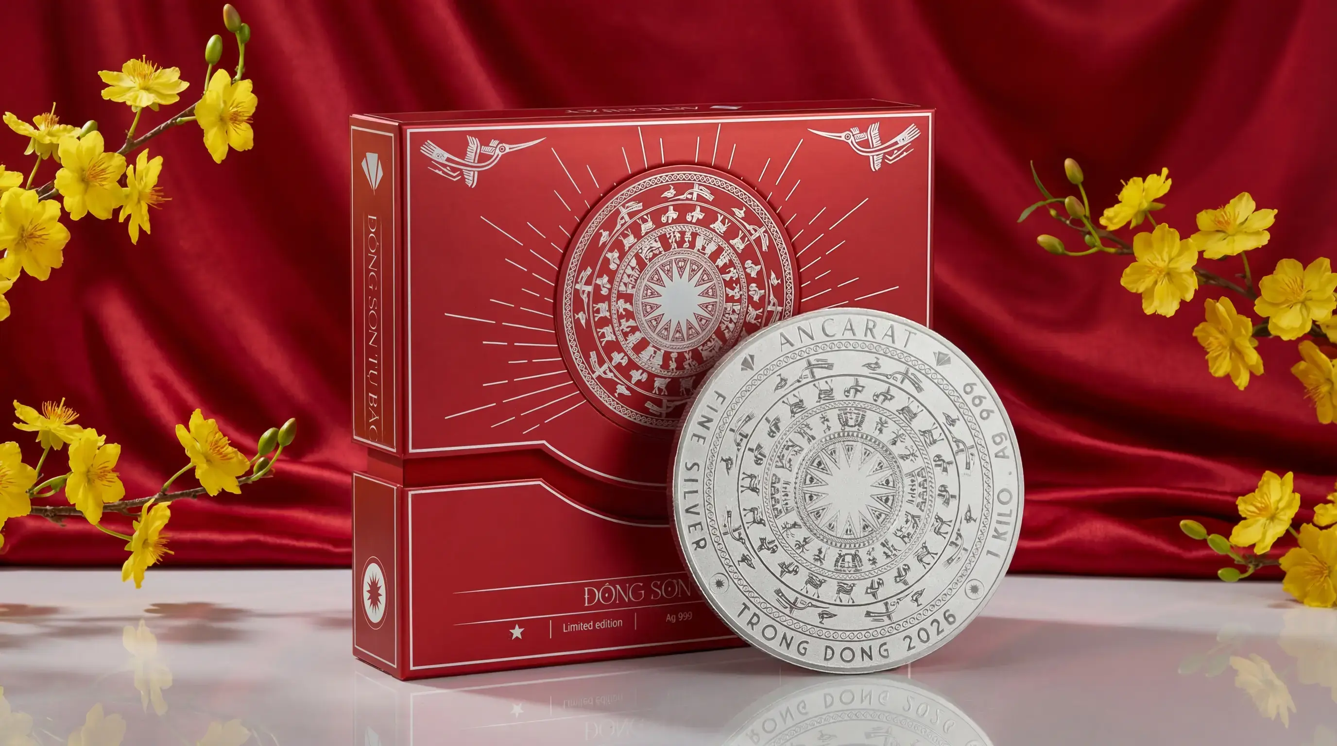 Khách hàng có thể dễ dàng sở hữu các sản phẩm bạc Ancarat chuẩn quốc tế với độ tinh khiết tuyệt đối ngay trên nền tảng ngân hàng số MBBank.