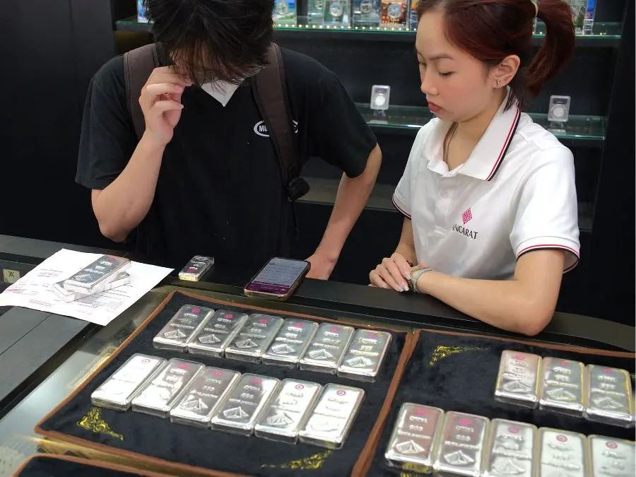 Mua bạc miếng ở đâu đáng tin cậy