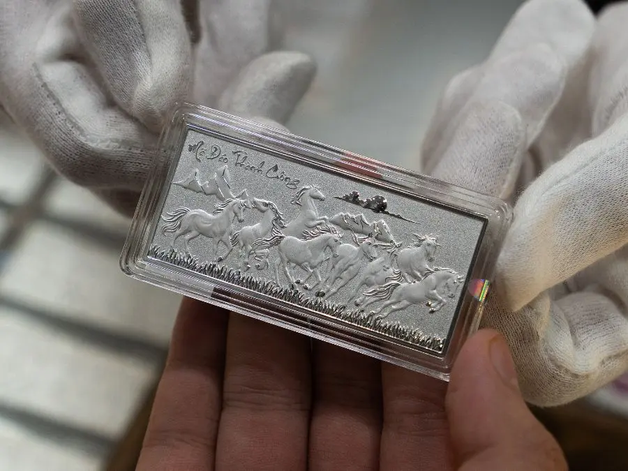 bạc phong thủy Mã Đáo Thành Công