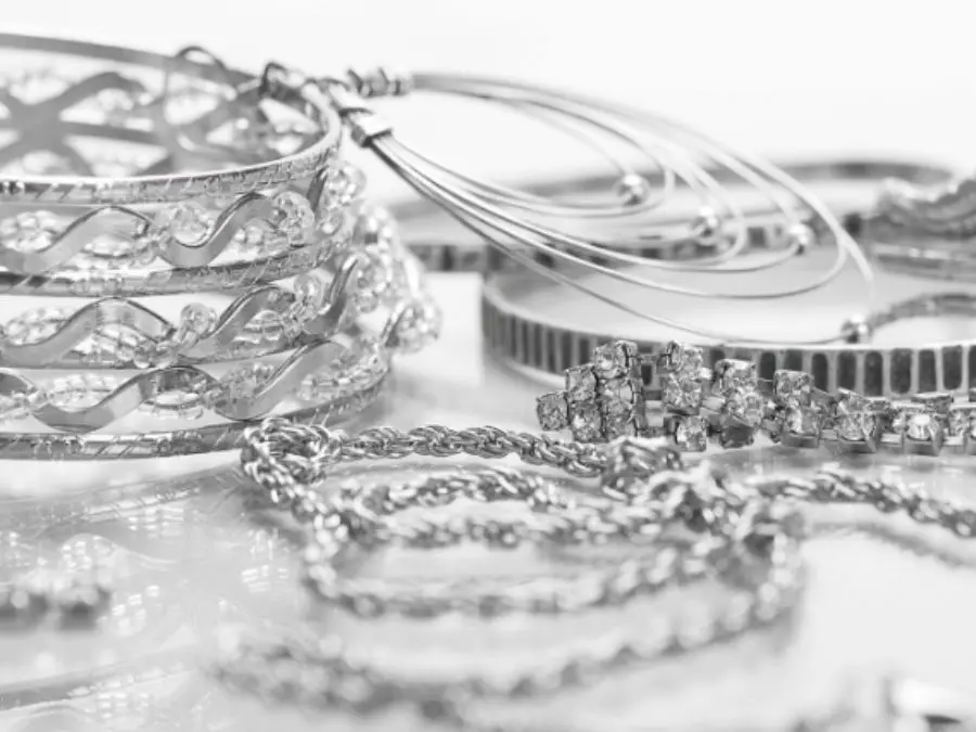 Ứng dụng của bạc 750 